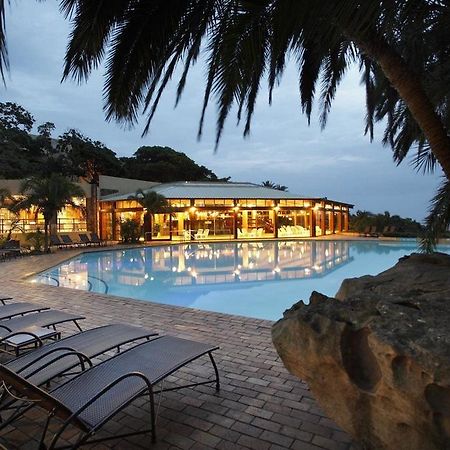 Hotel Wild Coast Sun à Port Edward Extérieur photo