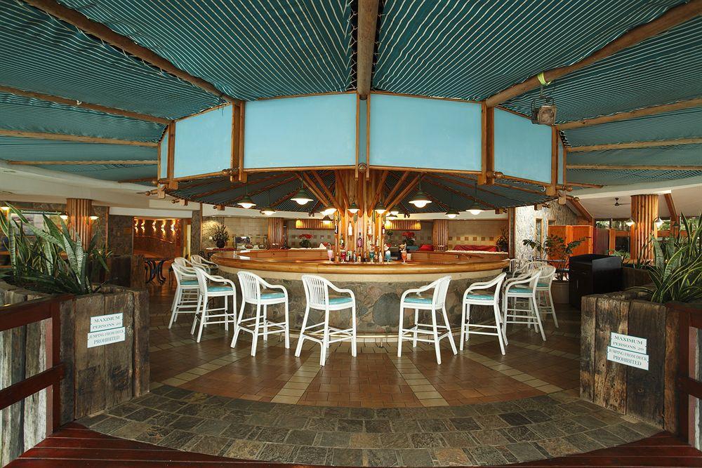Hotel Wild Coast Sun à Port Edward Extérieur photo