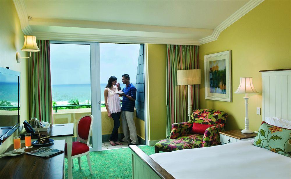 Hotel Wild Coast Sun à Port Edward Extérieur photo