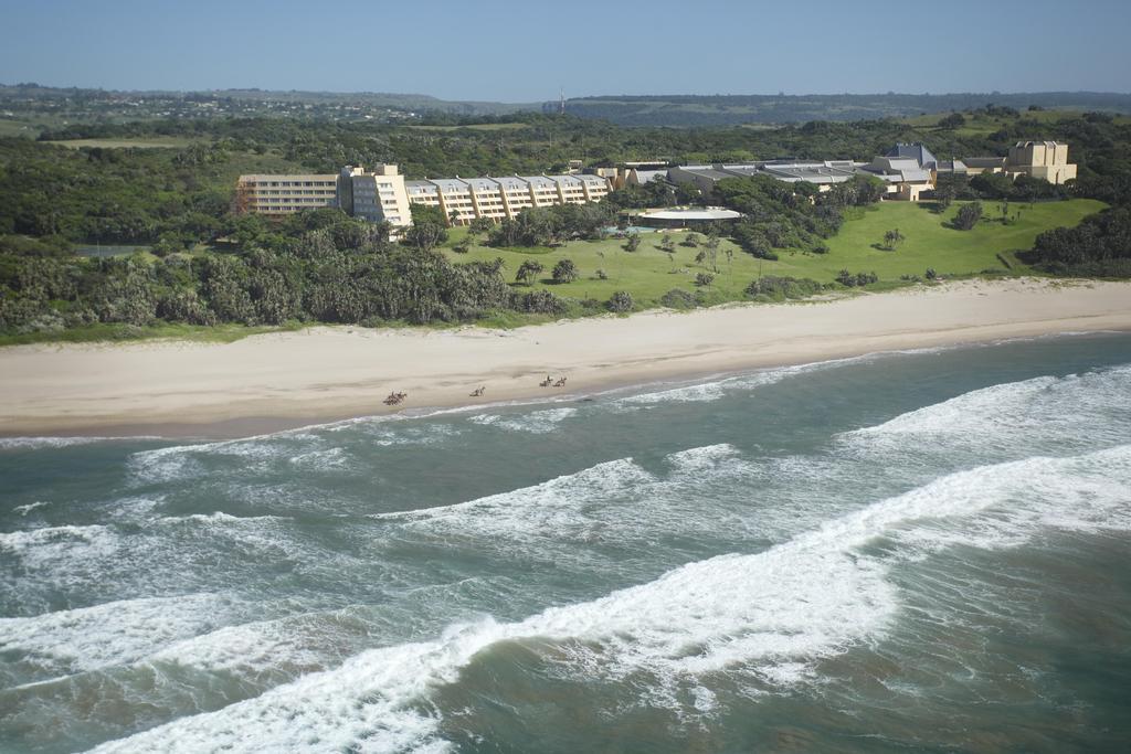Hotel Wild Coast Sun à Port Edward Extérieur photo